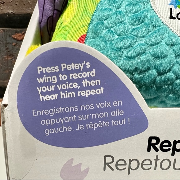 New Lamaze Repeat Petey Repeats Words, Record Your Voice Parrot Plush Tomy - Picture 9 of 10